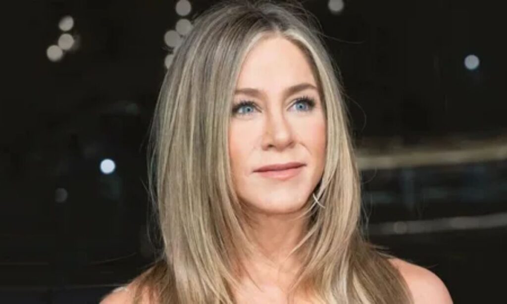 what-is-jennifer-anistons-net-worth-and-salary