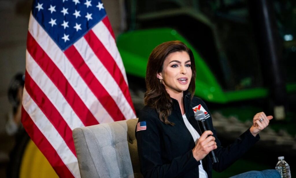 casey-desantis-height-and-weight
