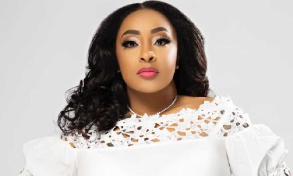 jesseca-dupart-biography