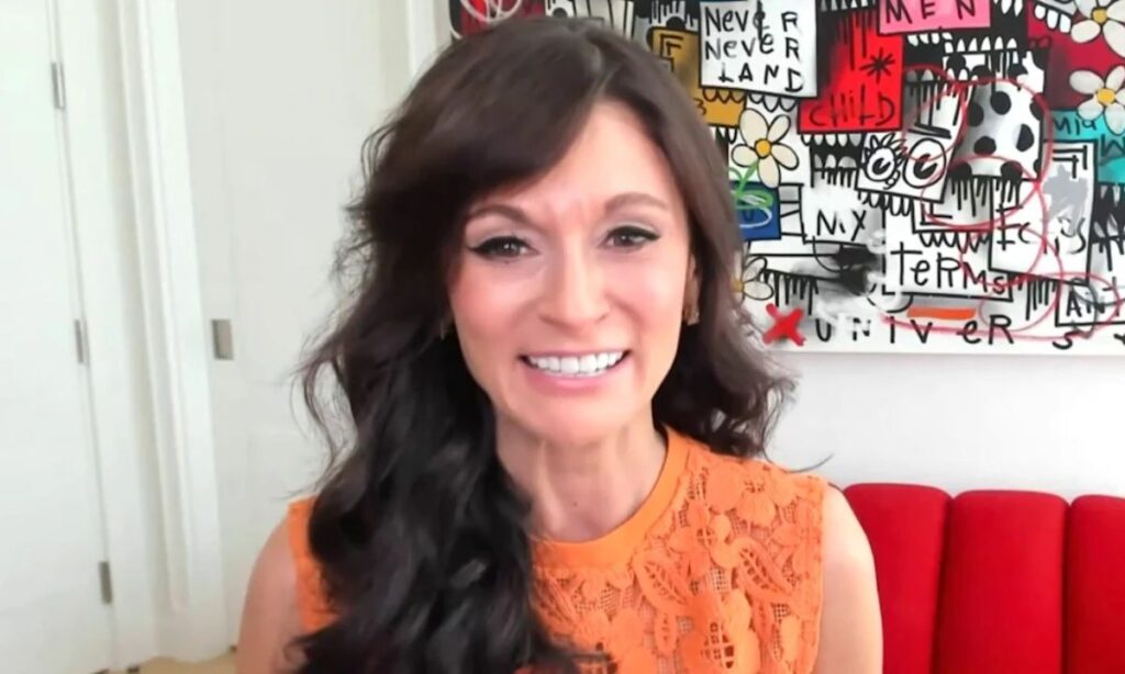 julia-haart-profile-summary