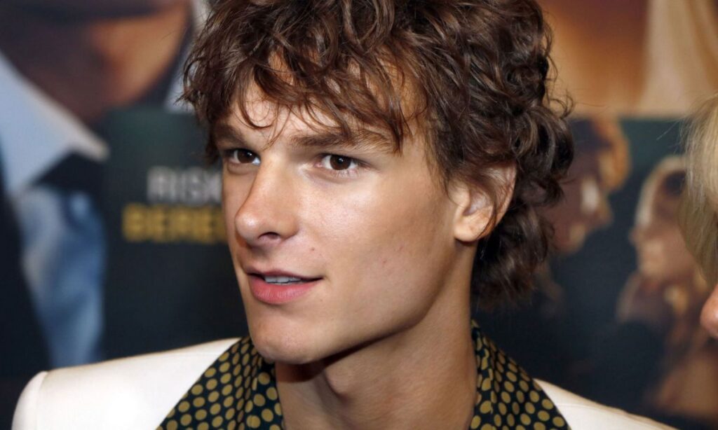 net-worth-and-lifestyle