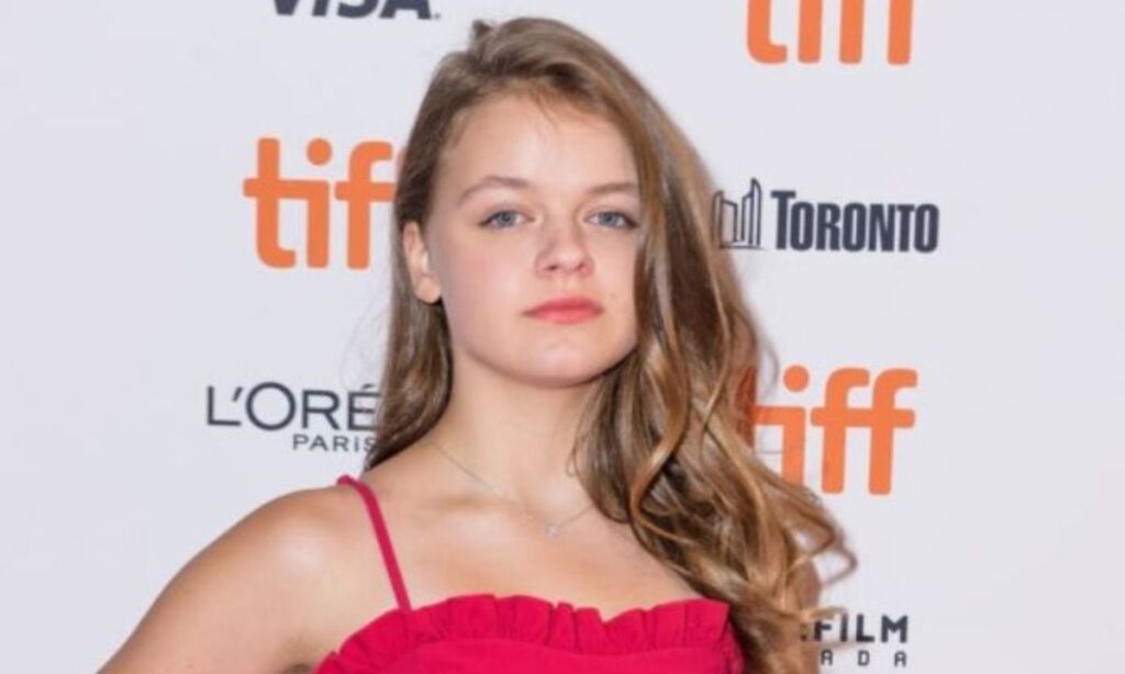 profile-summary-of-kalee-rogers