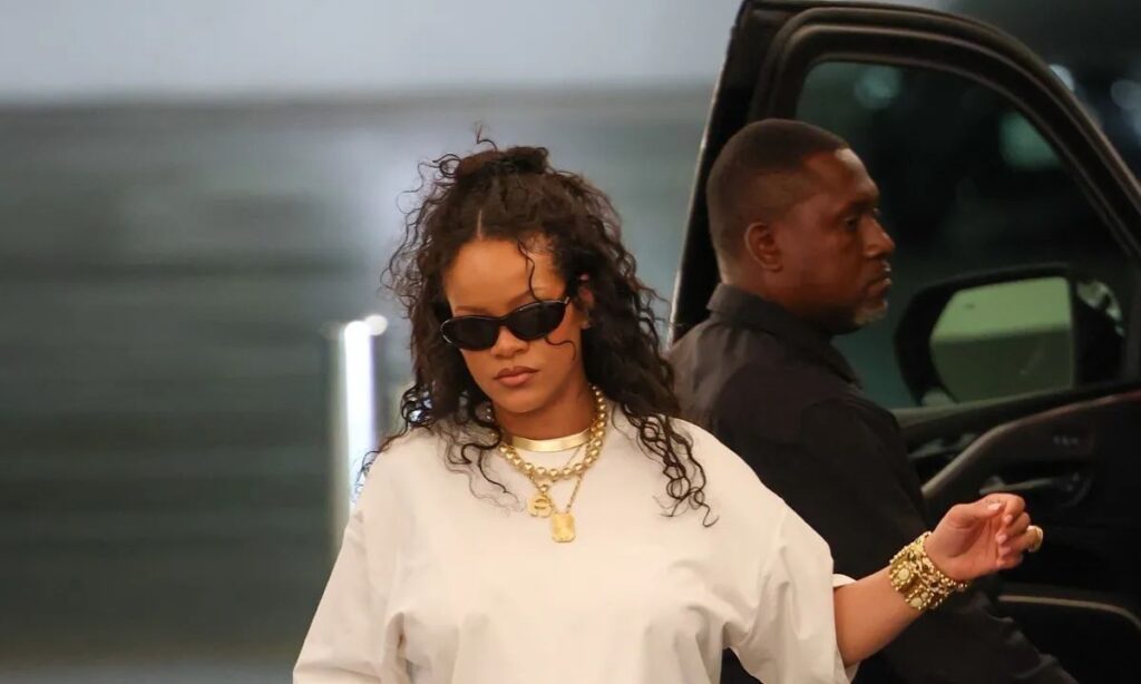 what-is-rihannas-net-worth