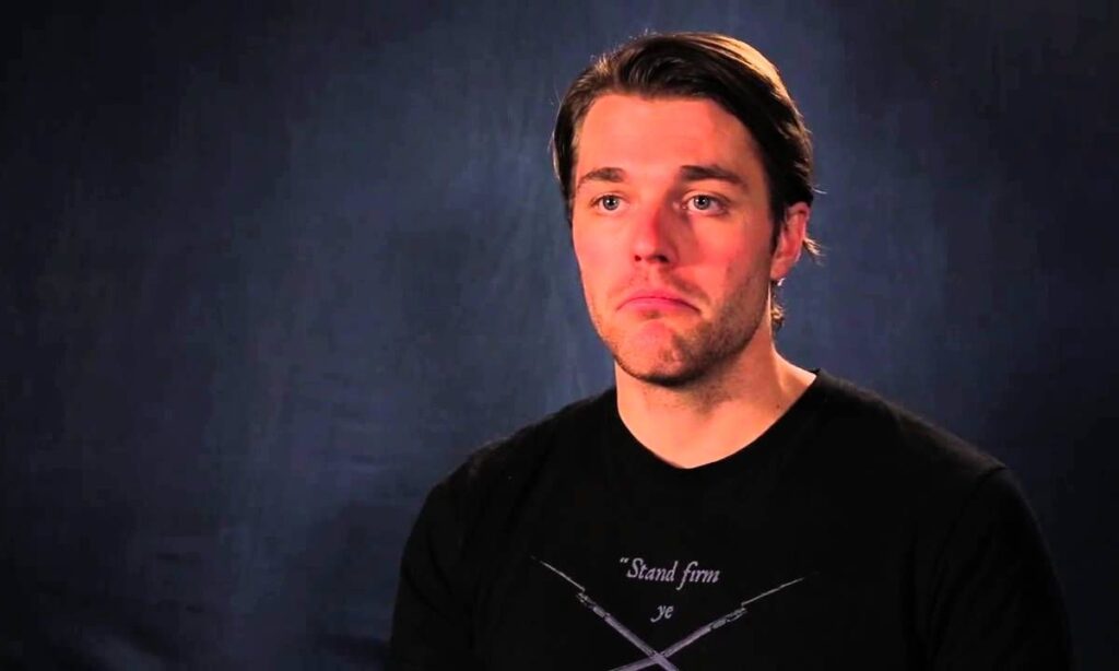 why-fans-obsess-over-dave-register-height